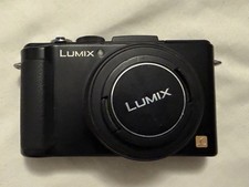 Panasonic Lumix DMC-LX7 |