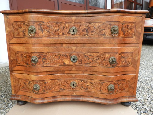 C1770 barock kommode - c1770, nuß