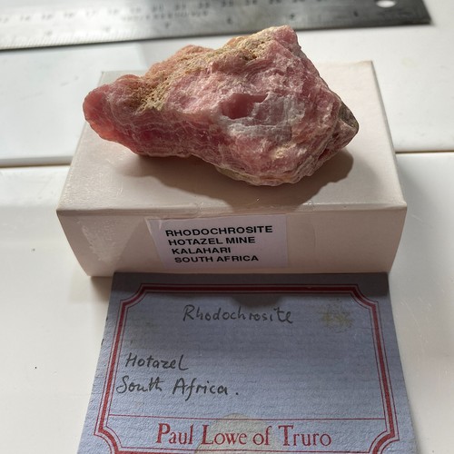 Rhodochrosit hotazel mine - rhodochrosit:,