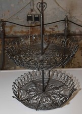 2 stöckige Metalletagere, Drahtgeflecht, H=44cm, D=28cm