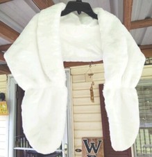 Women's Fur Pelerine 