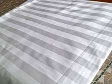 ..Mako Damast Stoff, Streifen