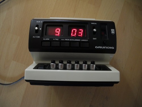 Radiowecker grundig sono clock - radiowecker, sono-clock