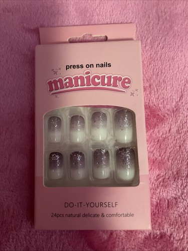 Manicure press nails - manicure,,