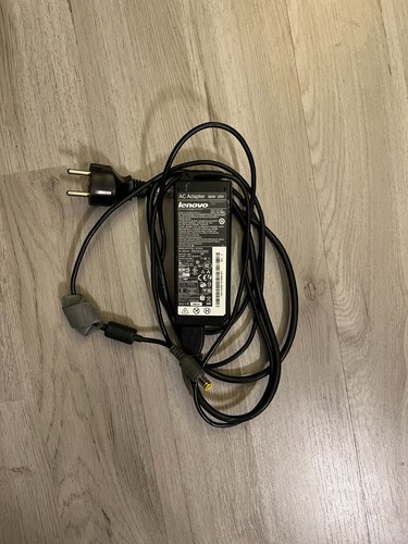 Lenovo adapter 90w 20v - ac,