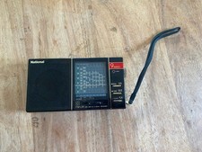 micro radio vintage National