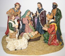 Krippenfiguren Set Heiligen Figur auf Podest Weihnachten Deko 1,35 KG 20x15x12cm