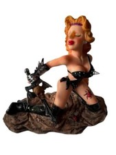 Actionfigur .. Amazone mit