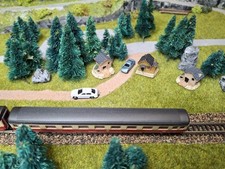 3 Häuser + 2 Autos Spur Z