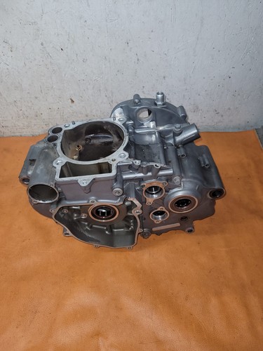 Ktm 690 motorgehäuse ez - ktm,