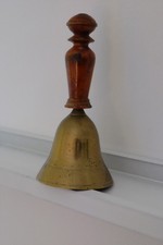 Tischglocke Messing mit Holzgriff H: 16cm D:7,5cm heller Klang unpoliert