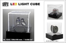 Cubes-Light-Swarovski-Glas-Figuren-Vitrinen-Würfel-M-LED-100x100mm-SAFE-5243