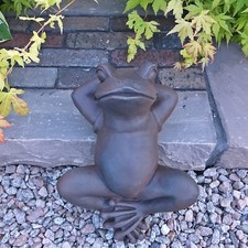 Steinfigur Frosch Kröte Relax