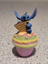 Disneyland Paris Stitch Cupcake Weihnachtsornament, Christbaumschmuck