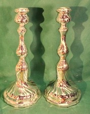 Paar einflammiger Kerzenleuchter, Dresdner Barock, versilbert, anlaufgeschützt