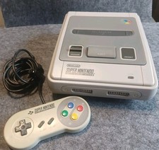 Nintendo SNES Super Nintendo Konsole mit Controller Guter Zustand