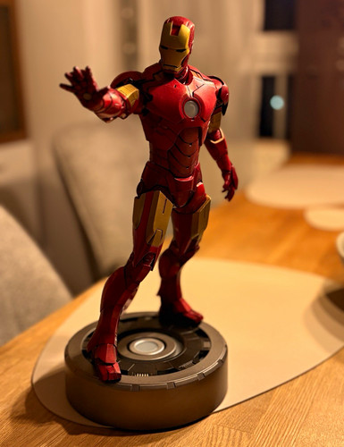 Kotobukiya iron man statue - iron,