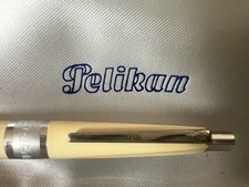 Pelikan Stift Kugel Naturweiss