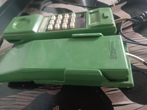 Vintage retro telefon grün - vintage,