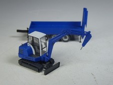 (YG-36) Wiking Mini-Bagger auf Anhänger blau