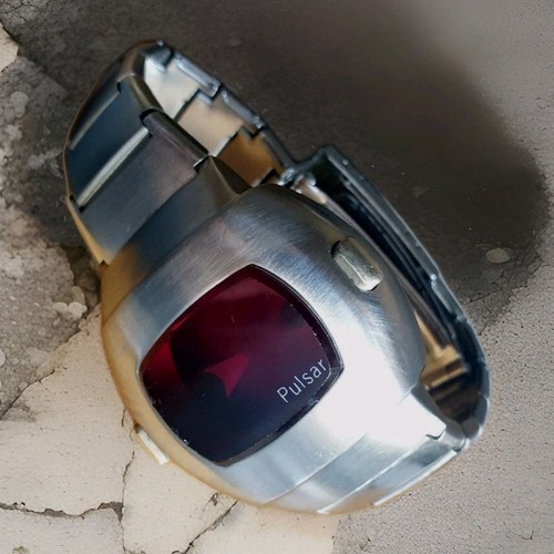 Vintage 1970 quartz - quartz, pulsar