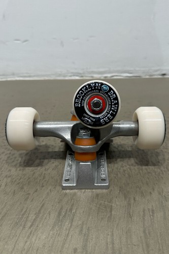 Polster trucks wheels set - trucks,