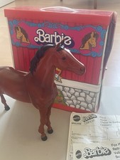 Barbie Vintage Pferd Dancer & Koffer-Pferdestall