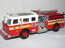 Code 3 FDNY Engine 216 Feuerwehr New York F.D.N.Y  schönes Modell