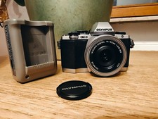 Olympus OM-D E-M10 MFT
