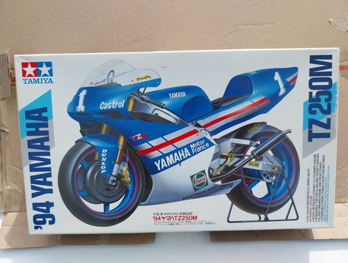 Tamiya yamaha tz250m - 1:12,