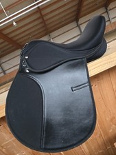 Ponysattel Shettysattel Kunststoffsattel Sattel Holzpferd Schwarz Neu 14 / 15"