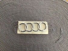 NEU Audi 80 90 100 200 quattro Emblem Schriftzug Audiringe NOS
