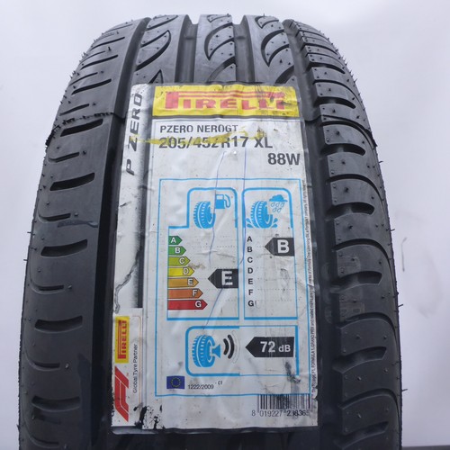 205 pirelli - 45, 1x
