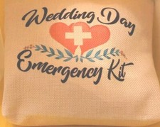 Hochzeitstag Notfall-Kit Wesentliche Gegenstände von Beruf getragen Hochzeitsplaner 