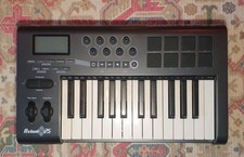 M-Audio Axiom 25 Semi-Weighted