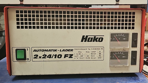 Hako ameise ladegerät 24v 12v - hako,