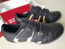Levis Leder Slipper Red Tab