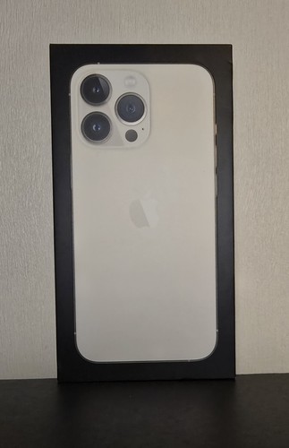Iphone pro verpackung - iphone,