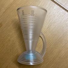 Tupperware D63 Maßtrichter