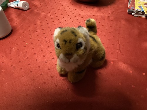Kuscheltier kleiner tiger - kuscheltier,