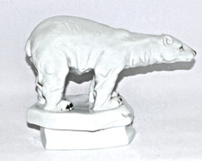 Porzellanfigur, "Eisbär auf Eisscholle",  Neundorf,  32,0 cm