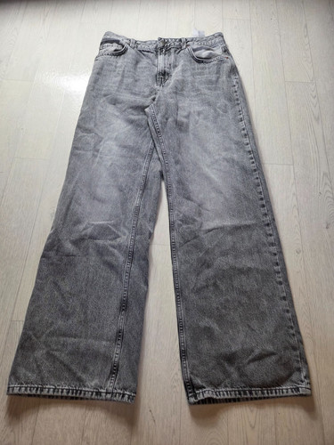 Lange jeanshose mit weitem - mit,