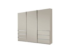 Kleiderschrank
