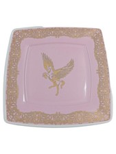 Ricarda M. Royal Living