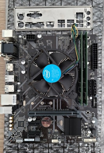 Mainboard bundle 9100 - mainboard, i3