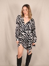 Zara Wickel-Kleid mit Zebra-Muster Schwarz-Weiß XS