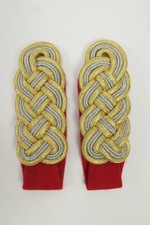 Paar Schulterklappen