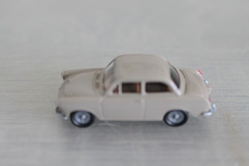 Brekina 1500 limousine grau - limousine,