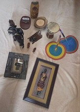 Konvolut Afrika Deko, 3D Bilder, Kalimba, Vase, Holz-Elefanten, Trommel, Fächer