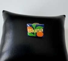 BLUNA Pin Vintage Anstecker